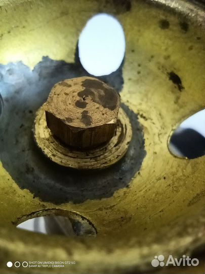 Примус шмель 4