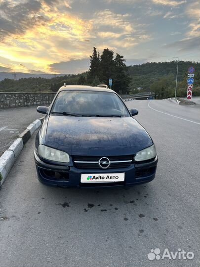 Opel Omega 2.0 МТ, 1995, 372 319 км