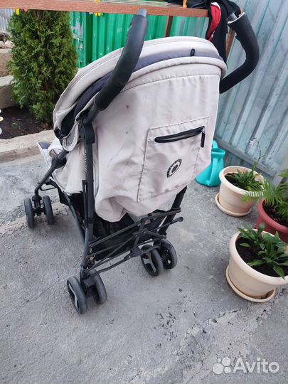 Коляска-трость