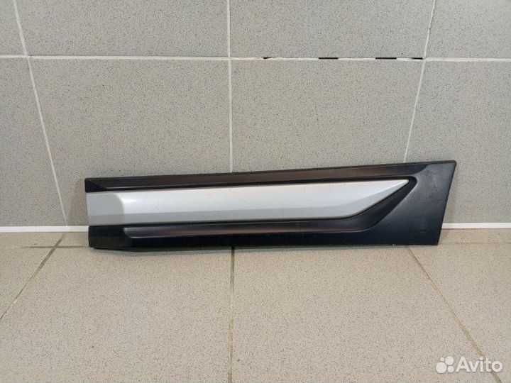 Накладка двери задней левой Mitsubishi Outlander