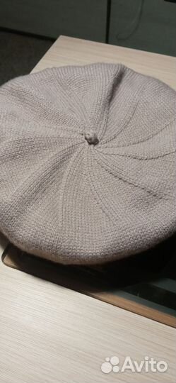 Берет женский б/у