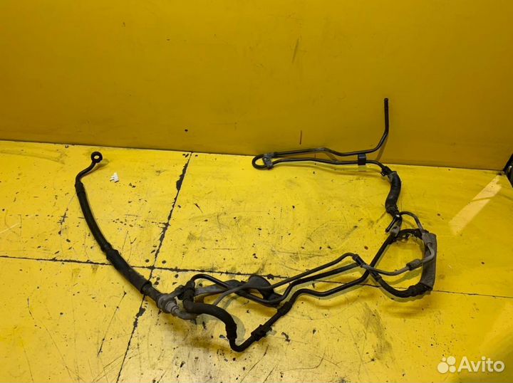 Трубка гур Hyundai Santa Fe 2007-2013