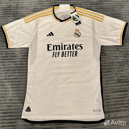 Футбольна форма Реал Мадрид 23/24