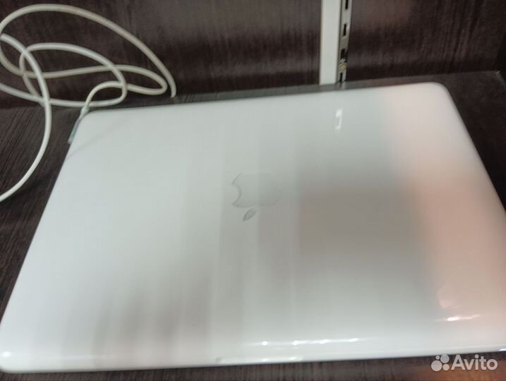 Ноутбук Apple MacBook Air 13.3 2010 A1342