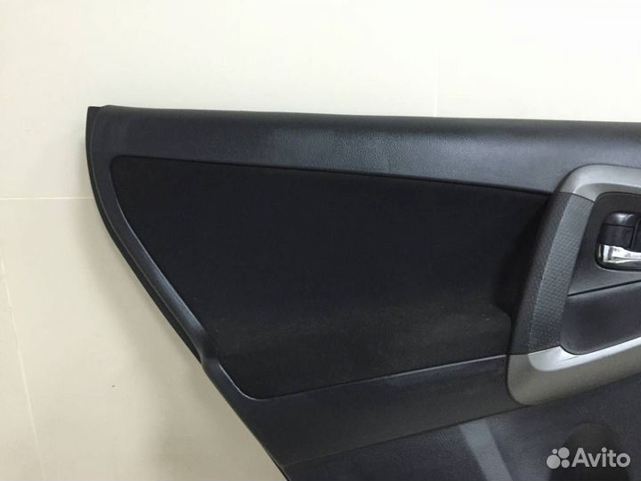 Обшивка двери задней левой Toyota Rav 4 A30 2006-2