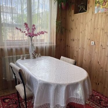 Комната 20 м² в 2-к., 1/2 эт.
