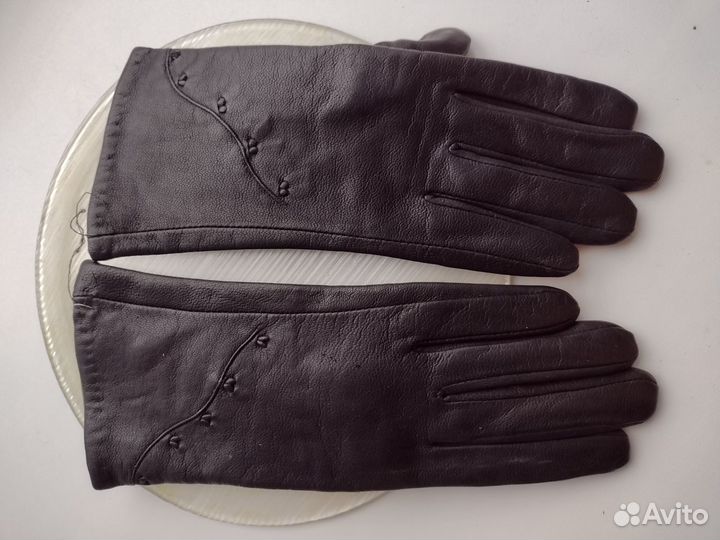 Перчатки новые кожаные