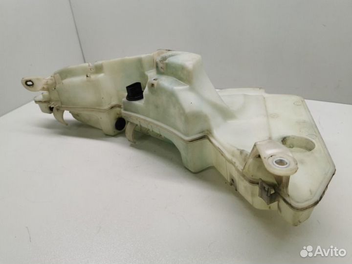 Бачок омывателя Audi A6 C6 3.2 2007