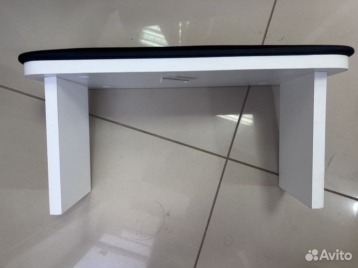 Подставка для маникюра