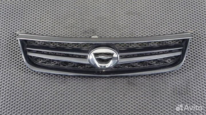 Решетка радиатора Toyota Corolla Fielder NZE141