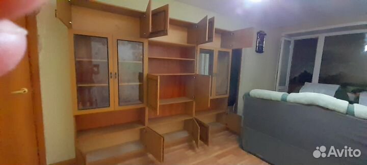 Стенка и шкаф для одежды