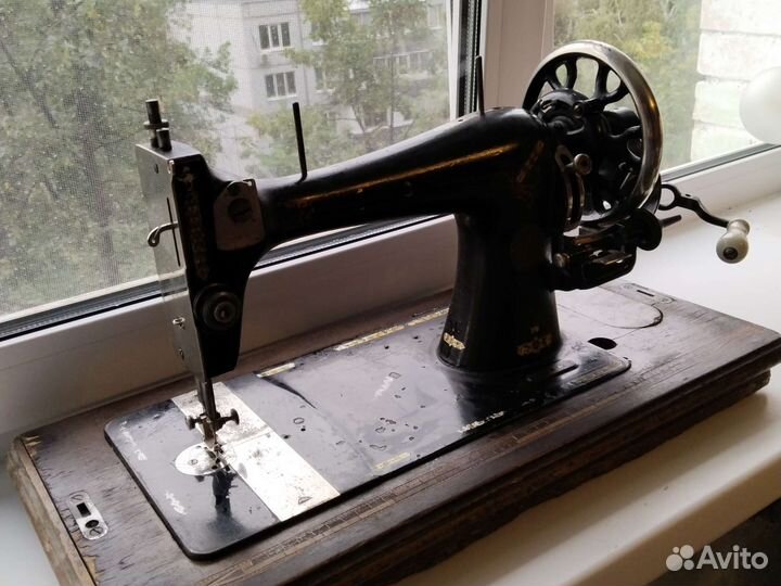 Швейная машина зингер Singer