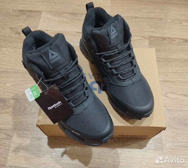 Кроссовки новые Reebok Gore-tex с мехом Люкс