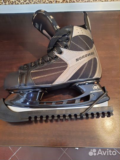 Коньки мужские хоккейные