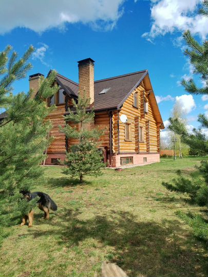 Дом 300 м² на участке 2 га