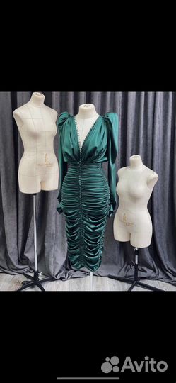 Платье вечернее зеленое на выпускной