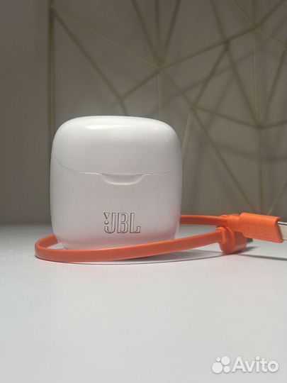 Блютуз наушники JBL 225 TWS
