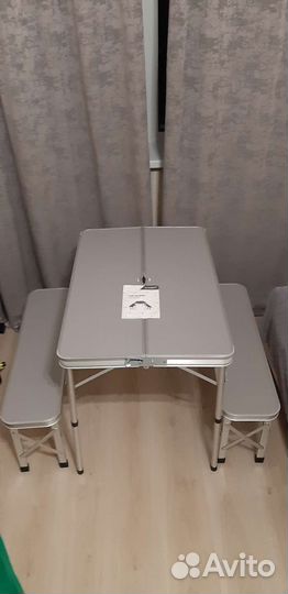 Стол складной со скамейками