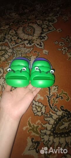 Сланцы детские 28 размер