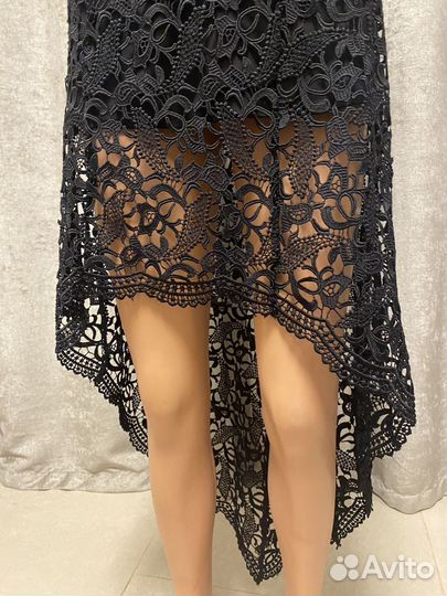 Вечернее платье со шлейфом кружева