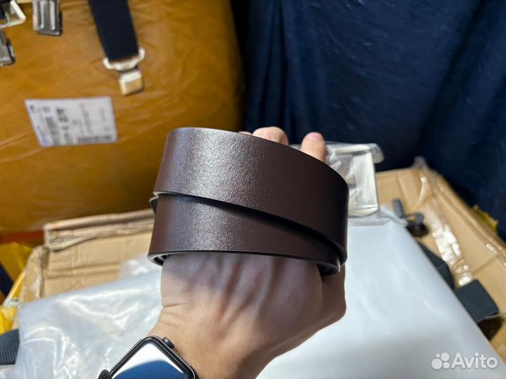 Мужской кожаный ремень