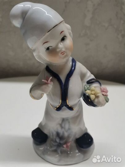 Фарфоровые статуэтки. Одиночные 1