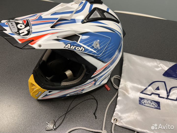 Кроссовый шлем airoh aviator