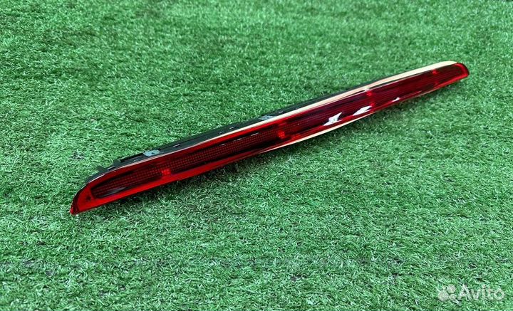 Дополнительный стоп сигнал Audi A6 C6 универсал re