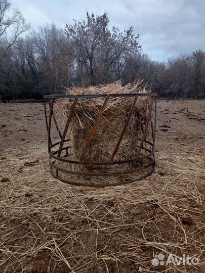 Кормушка под рулоны