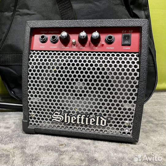 Электрогитара с комбиком