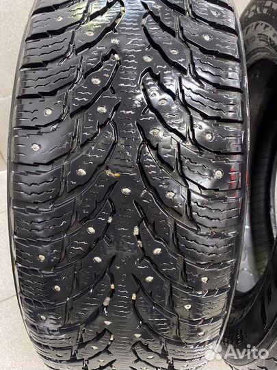 Nokian Tyres Hakkapeliitta 9 SUV 235/60 R18 107T