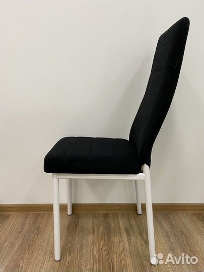 Стул кухонный