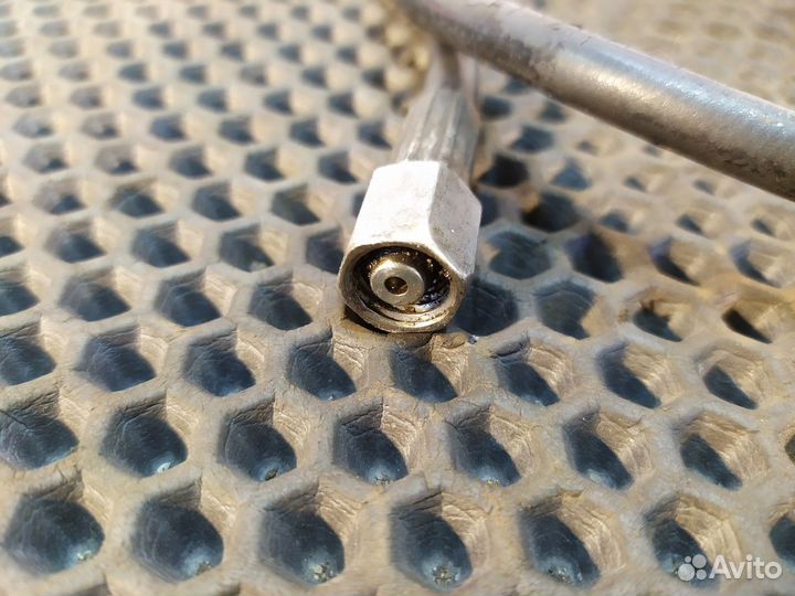 98459369 Шланг подъема кабины