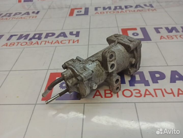 Корпус топливного фильтра Toyota Land Cruiser Prado (J150) 23300-11231