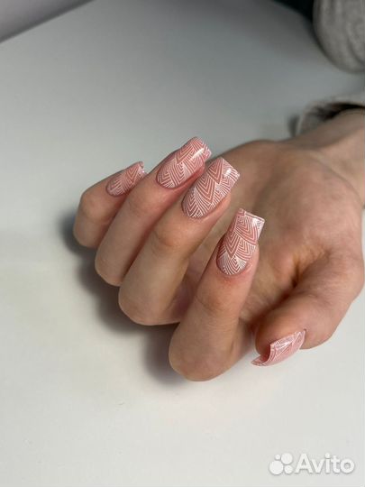 Модели на маникюр и наращивание ногтей