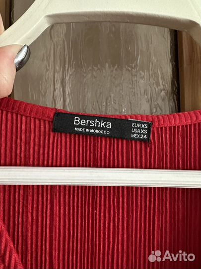 Платье bershka