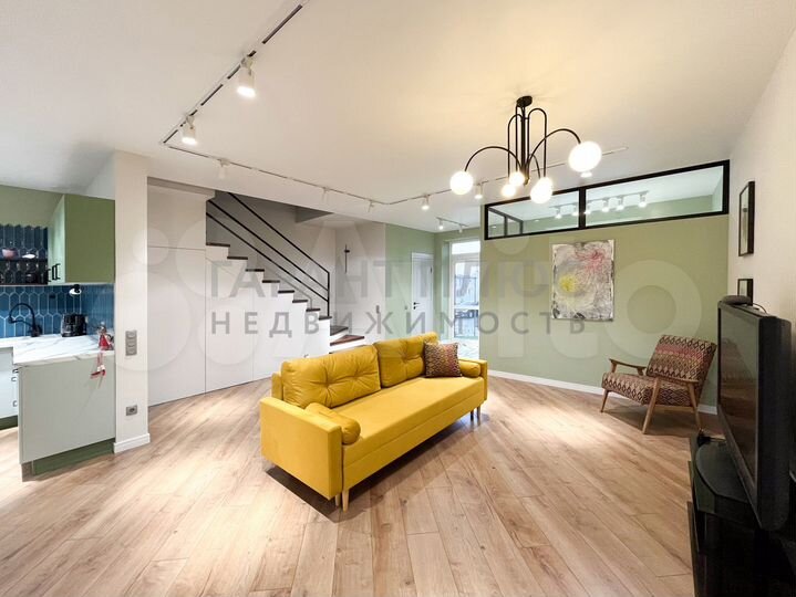 Таунхаус 108,3 м² на участке 1 сот.