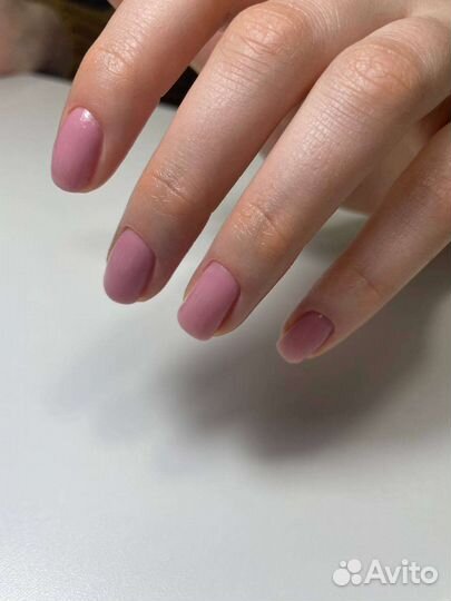 Маникюр педикюр