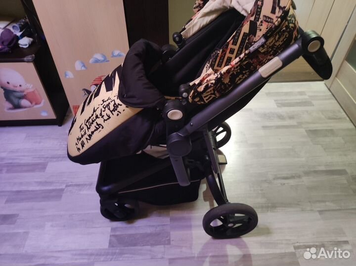 Десткая коляска