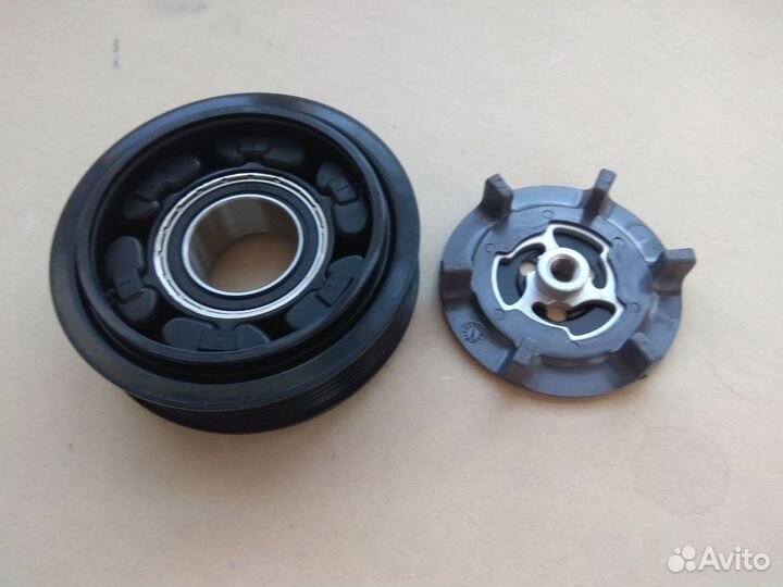 Шкив Компрессора кондиционера Фольксваг Audi Skoda