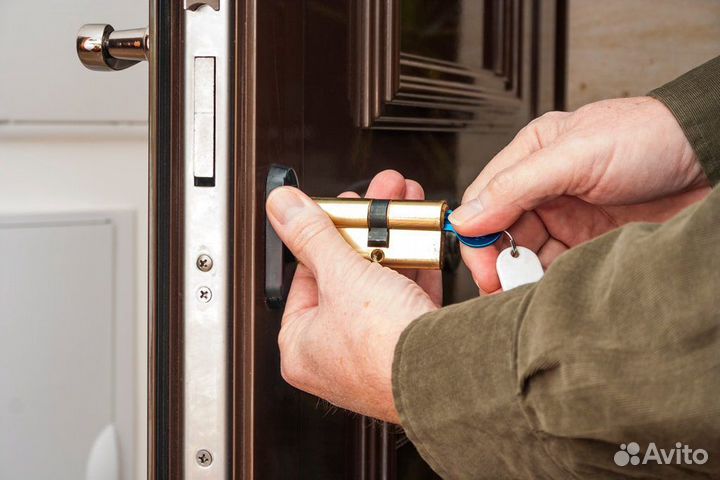 Замена замков.Ремонт Замков.Замена ручек.Врезка