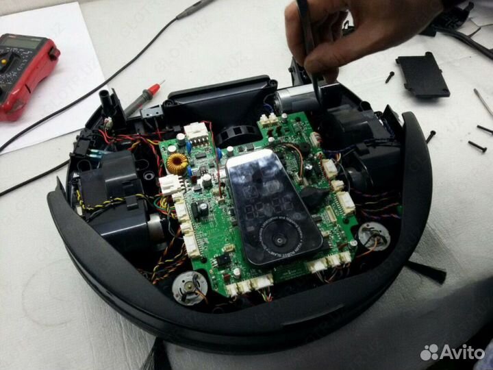 Ремонт роботов пылесосов / ремонт пылесосов