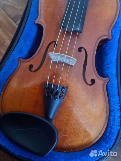 Скрипка Stradivarius