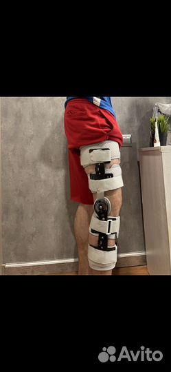 Ортез на коленный сустав