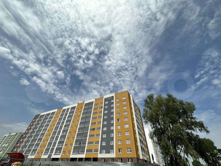 2-к. квартира, 60,8 м², 8/10 эт.