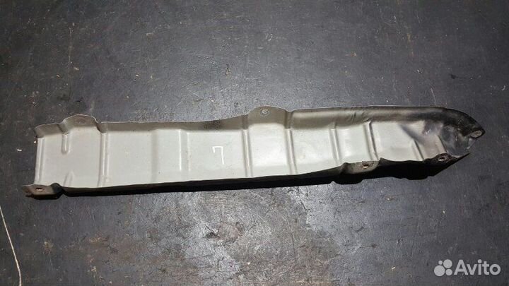 Кронштейн крыла Subaru Forester SH EJ255 2011