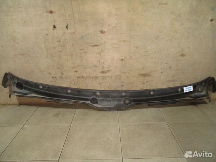 Решетка стеклоочистителя BMW X5 (E53)