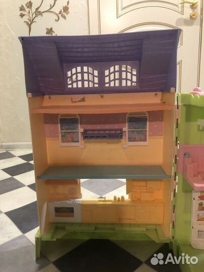 Домик кукольный