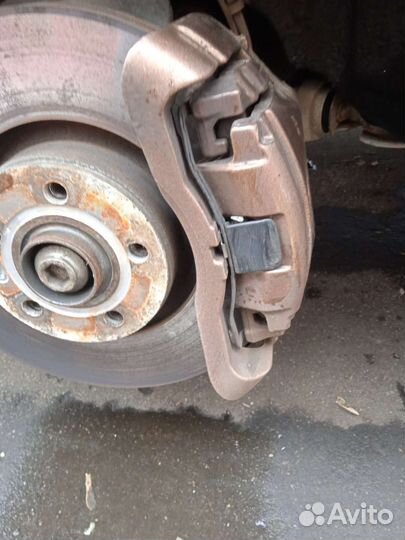 Суппорта в сборе с дисками Ауди 6с6F4 Quattro