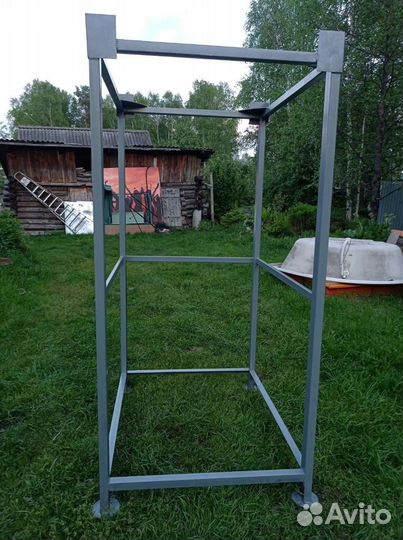 Стойка, подставка под еврокуб, летний душ